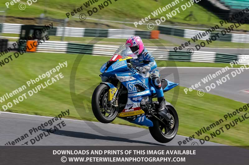 cadwell no limits trackday;cadwell park;cadwell park photographs;cadwell trackday photographs;enduro digital images;event digital images;eventdigitalimages;no limits trackdays;peter wileman photography;racing digital images;trackday digital images;trackday photos